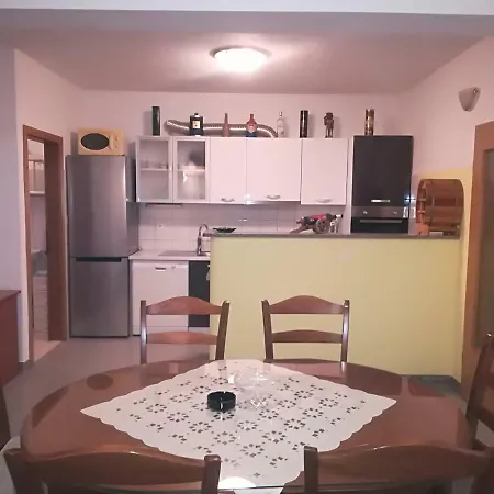 Apartment Nela *